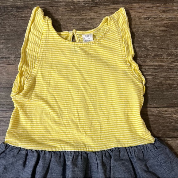 Gap Baby Girls Yellow Stripes And Blue Sleeveless Sun Dress Size 3 - Picture 2 of 7